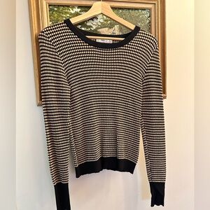 Zara Long Sleeve Size Large
